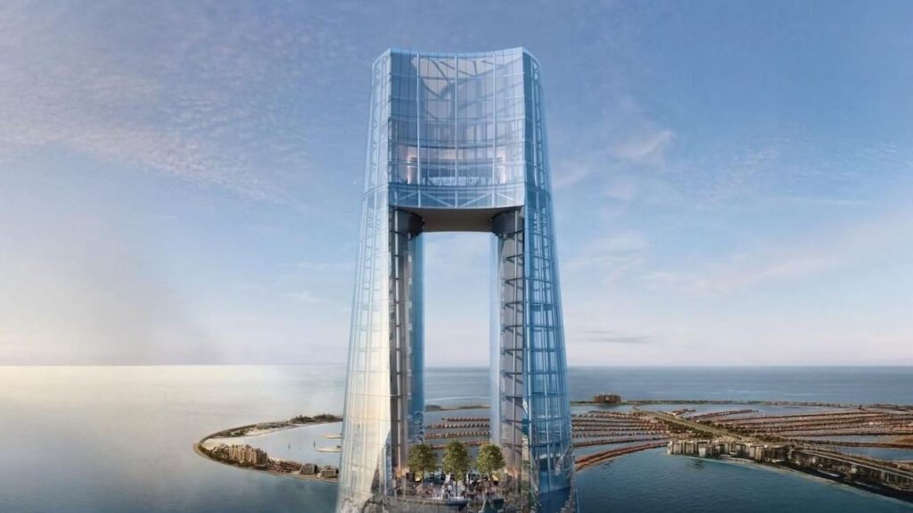 377 metre yüksekliğindeki otel hizmete girdi!