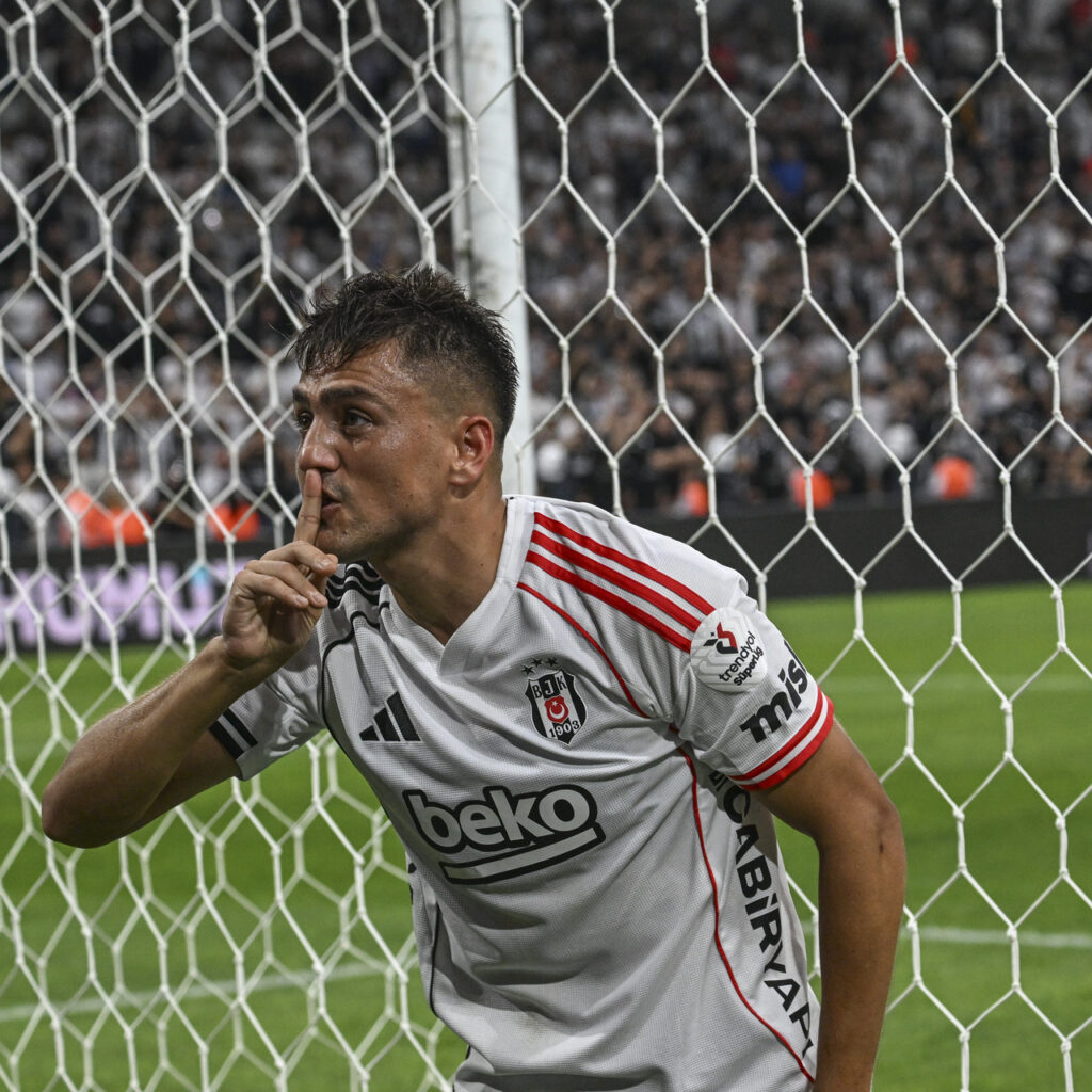 Adalı duyurdu: Cengiz Ünder…