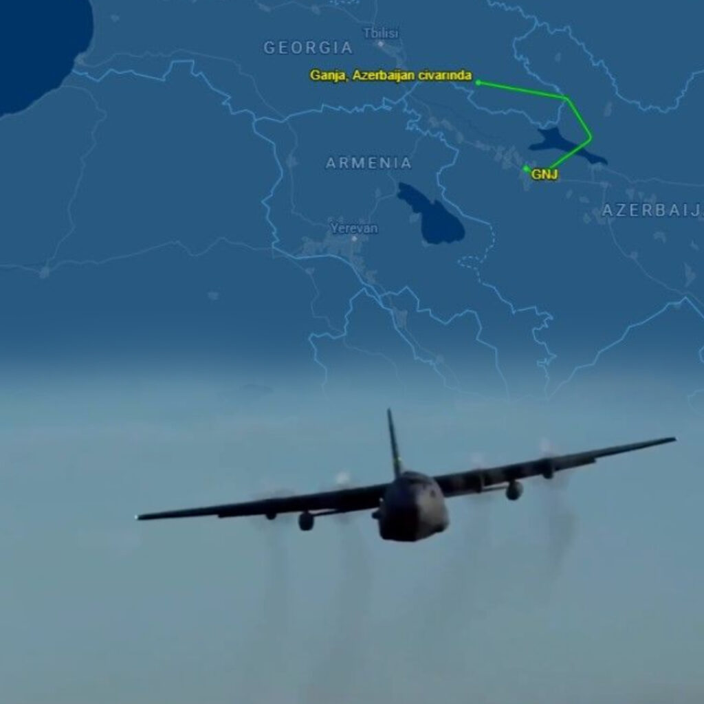 Askeri kargo uçağı Gürcistan’da düştü! 20 şehit