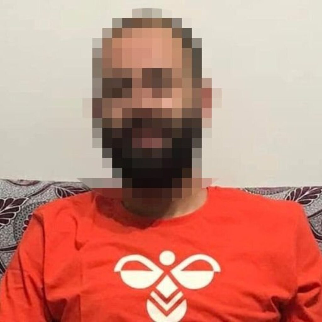 Atatürk için saygı duruşunda bulunan vatandaşlarla alay etmişti; gözaltına alındı