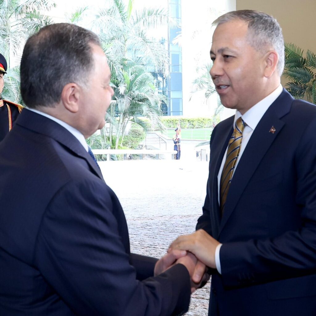 Bakan Yerlikaya Mısırlı mevkidaşıyla görüştü