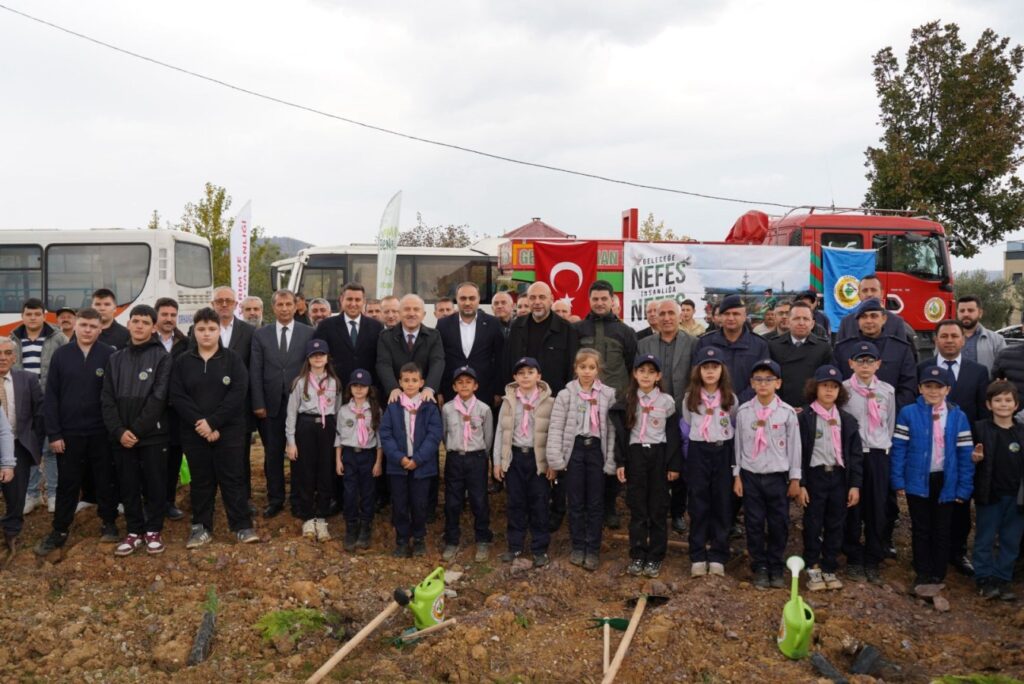 Belediye Başkanı Bekir Aydın: “Her fidan, geleceğe atılmış bir umut tohumudur”