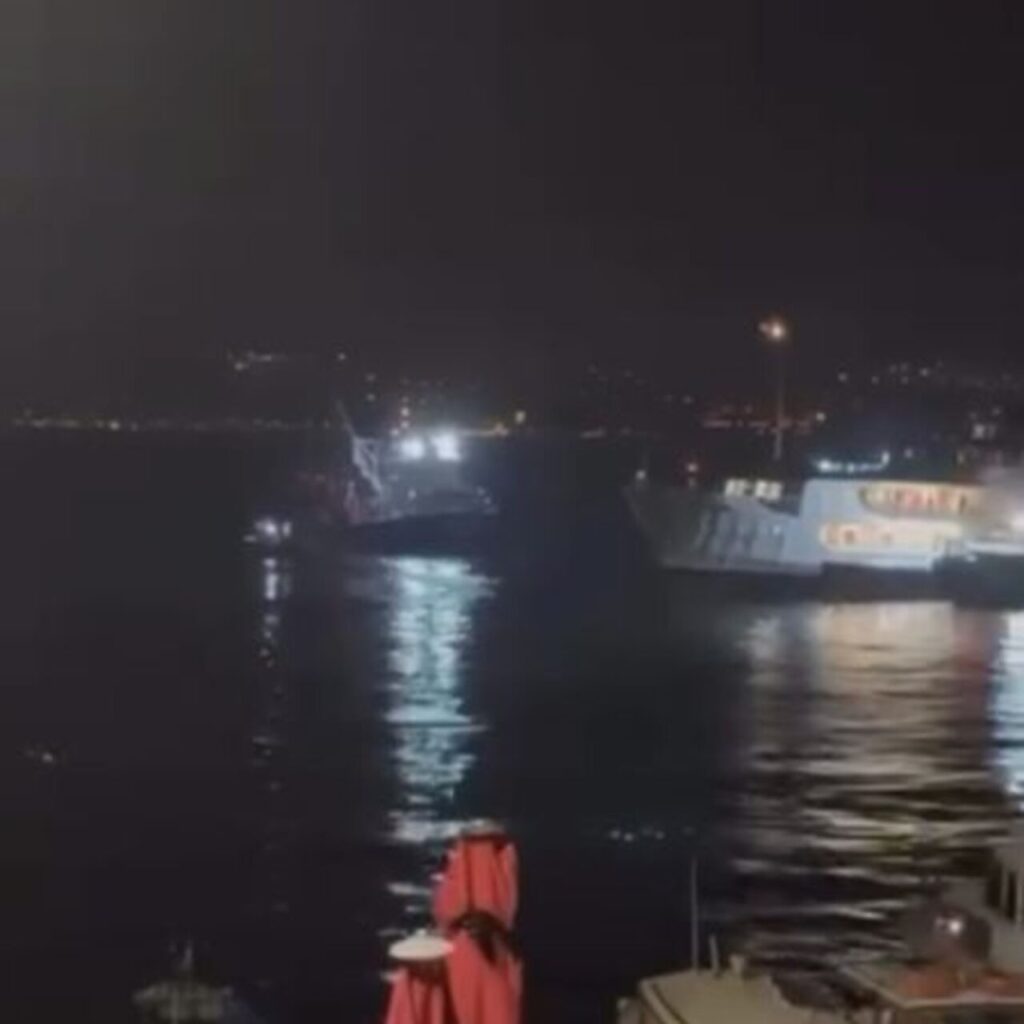 Beykoz’da vapur balıkçı ağlarına takıldı