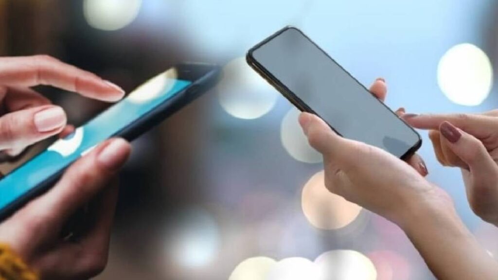 Bir ülke daha liselerde cep telefonunu yasaklıyor