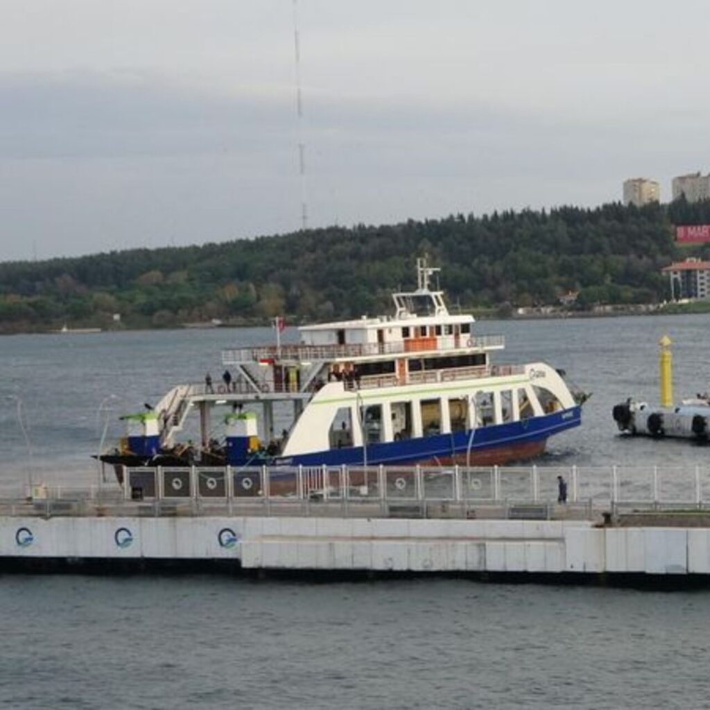 Birçok feribot seferi iptal!