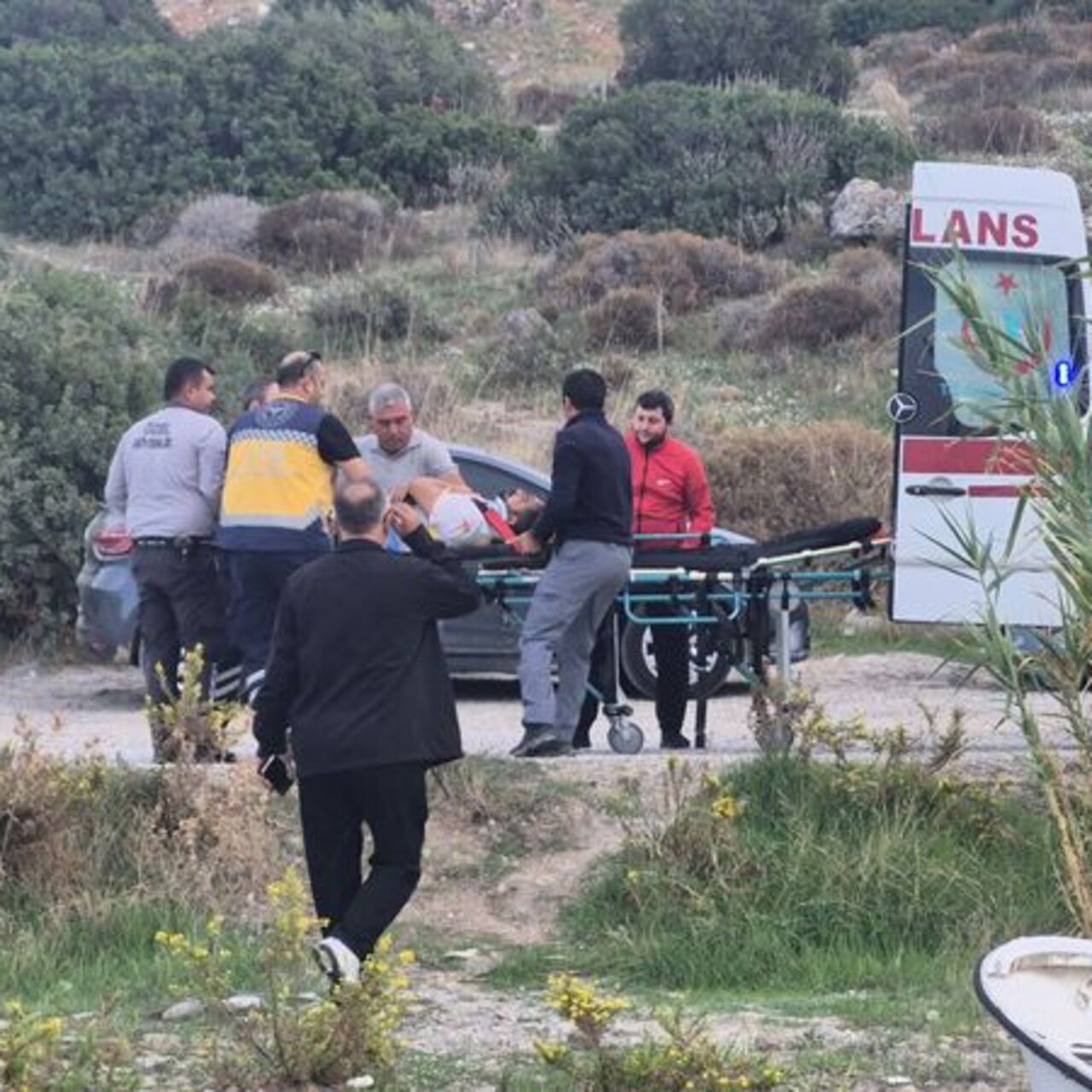 Bodrum’da bot kayalığa çarptı