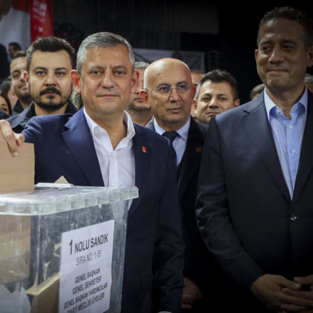 CHP’de PM ve YDK seçimi tamamlandı