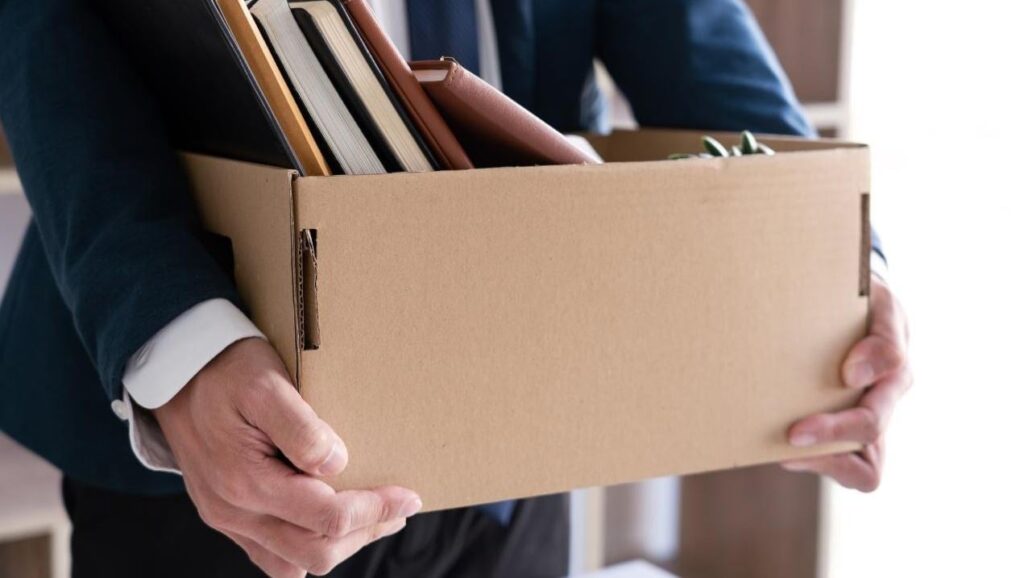 Çekilişle kazandığı ödül yüzünden işinden oldu