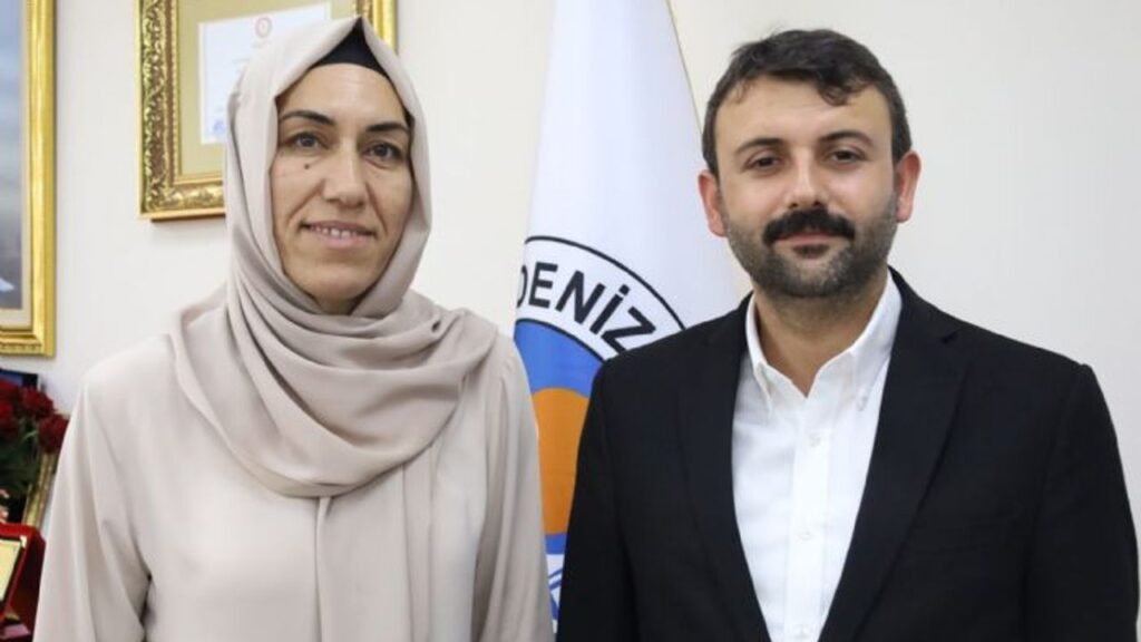 DEM Partili Akdeniz Belediyesi Eş Başkanları 10 ay sonra tahliye edildi