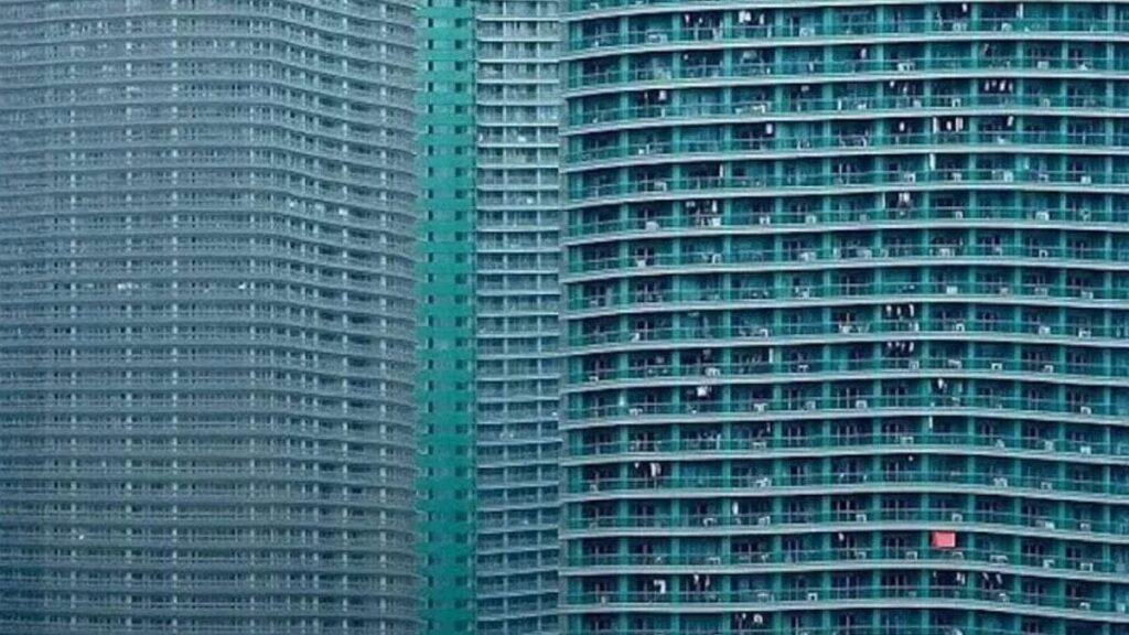 Dünyanın en büyük apartmanı: En kalabalık köyümüzün 4 katı nüfusu var