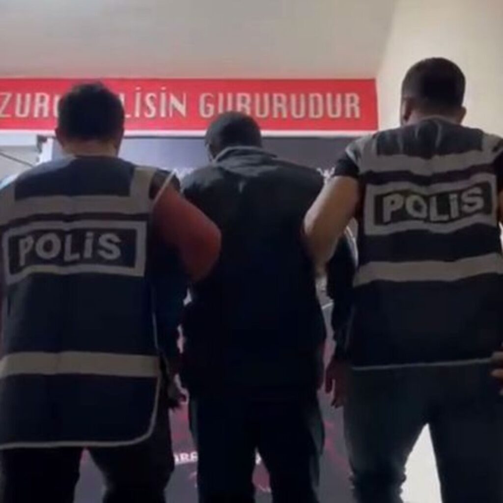 Firari hükümlü, tavuk kümesinde yakalandı