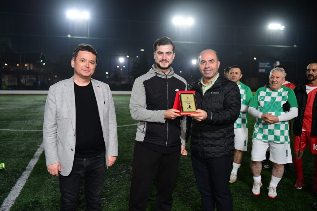 Osmangazi Belediyesi 13. Halı Saha Turnuvası’nda Şampiyon Belli Oldu