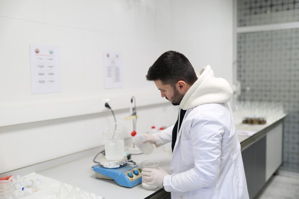 Gemlik Belediyesi’nden Zeytinciye Bilimsel Destek