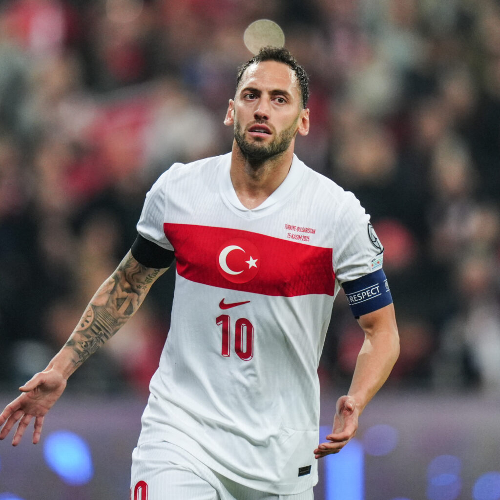Hakan Çalhanoğlu İspanya maçında yok!