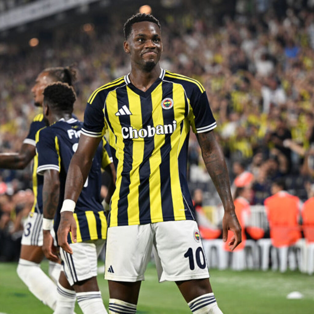 Jhon Duran’dan sakatlık açıklaması!