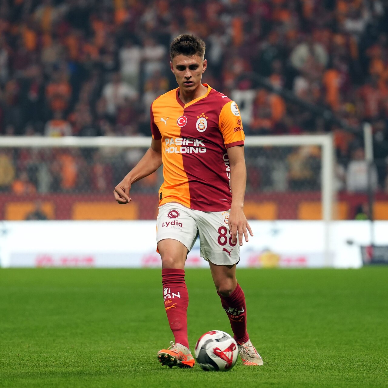 Kazımcan Karataş asistle döndü!