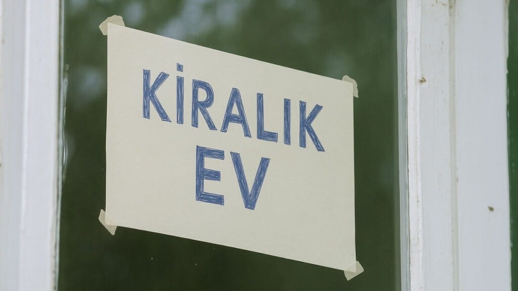 Kira ödemek istemeyen gençler bu yöntemi uyguluyor