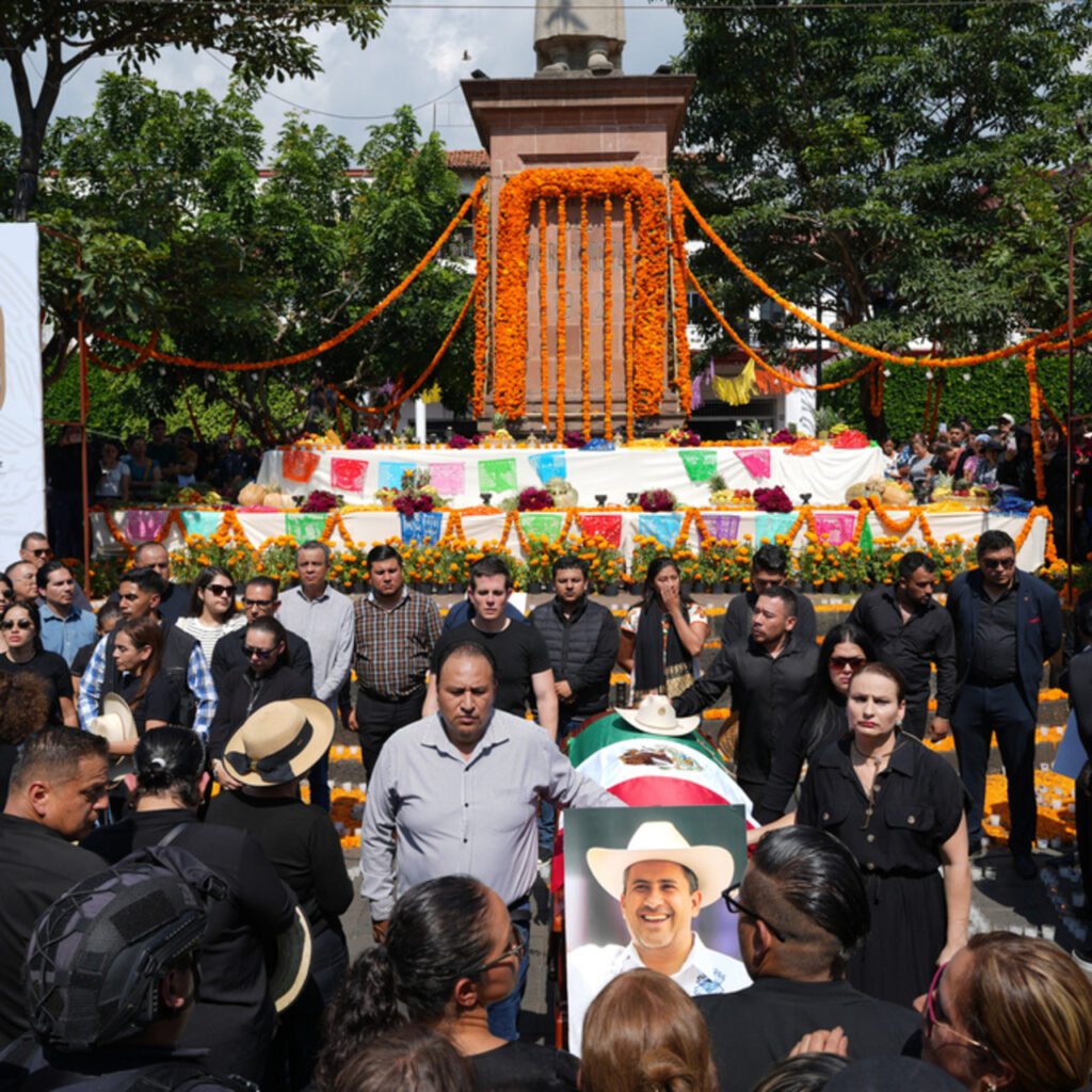 Meksikalı belediye başkanı “Ölüler Günü” kutlamalarında öldürüldü