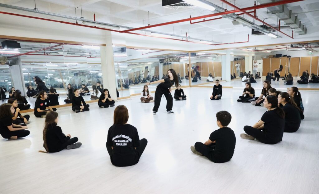 Modern Dans Eğitimi 1 Bursada Biz Bursa bursa haber bursa haberi bursa haberleri Bursa