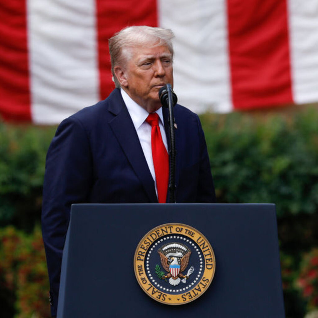 NYT: Trump, Maduro ile telefonda görüştü