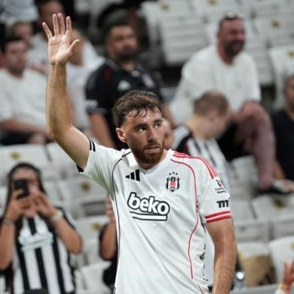 Orkun Kökçü’den kırmızı kart açıklaması!