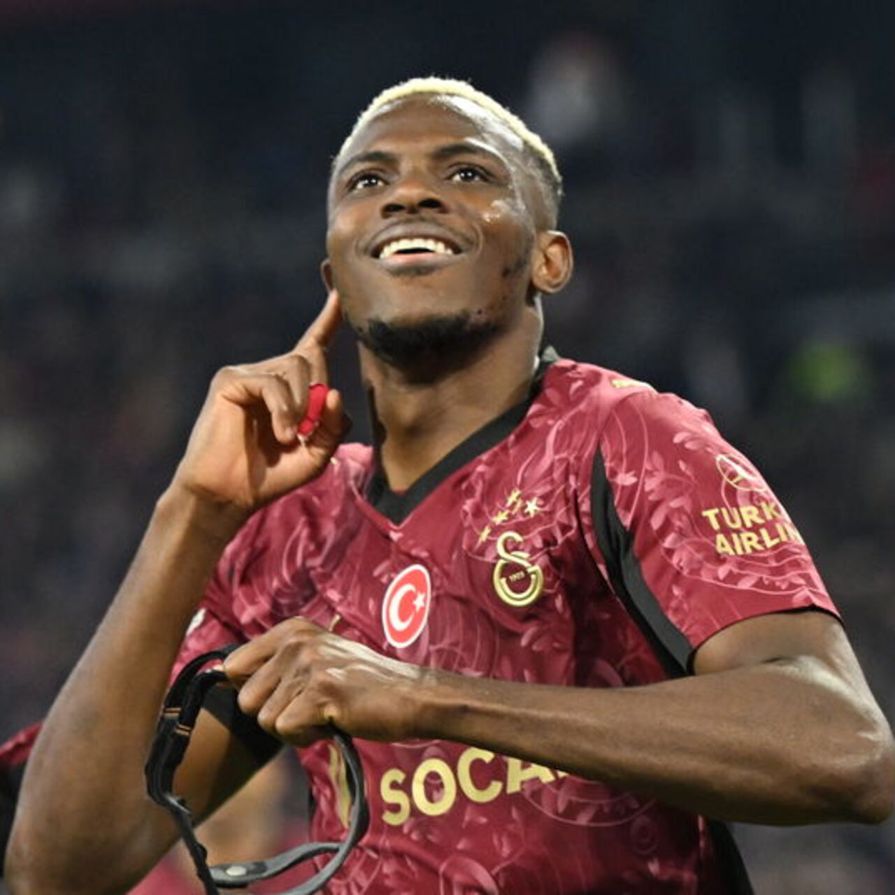 Osimhen Devler Ligi’nde haftanın 11’inde!