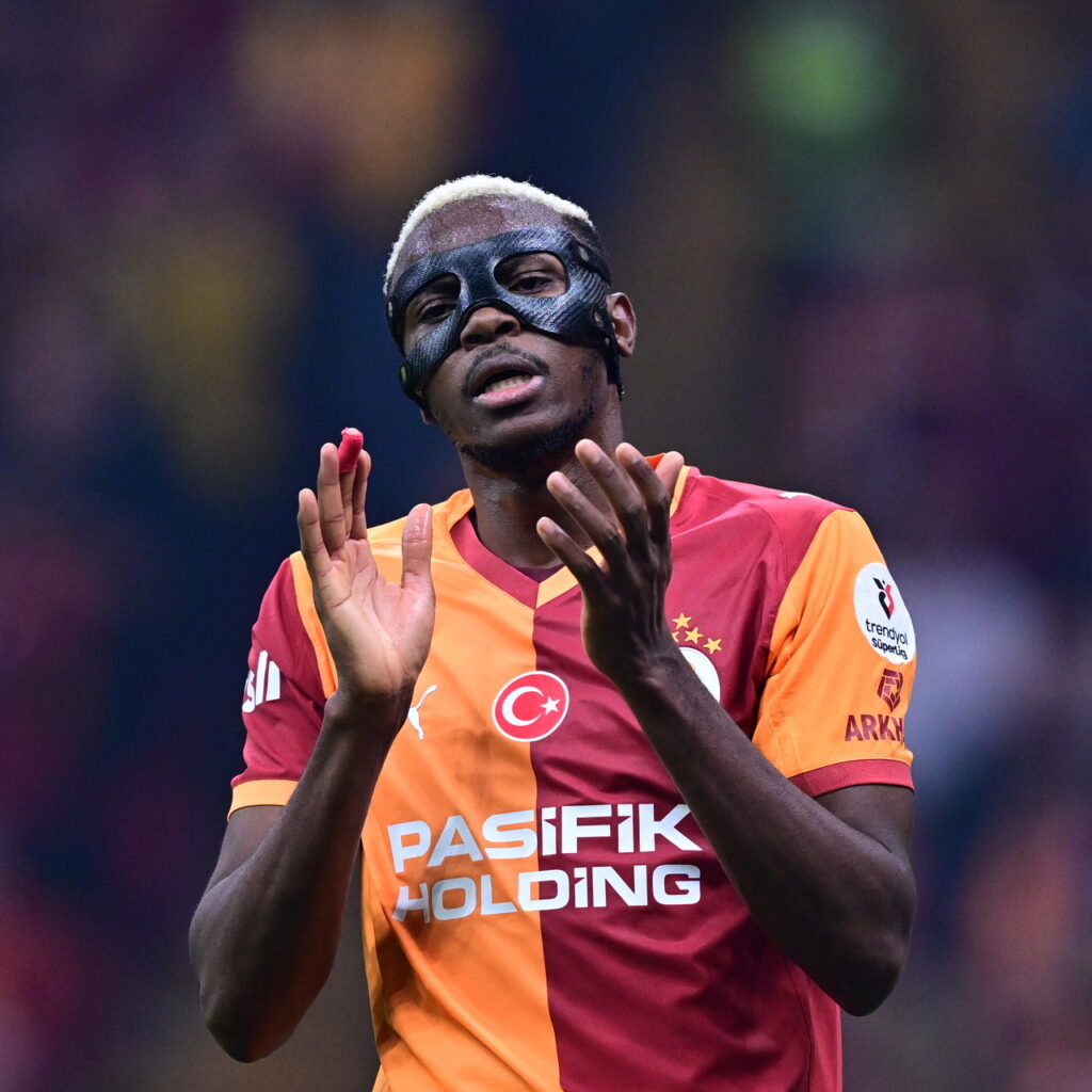 Osimhen’in hedefi derbi: Oynamak istiyorum