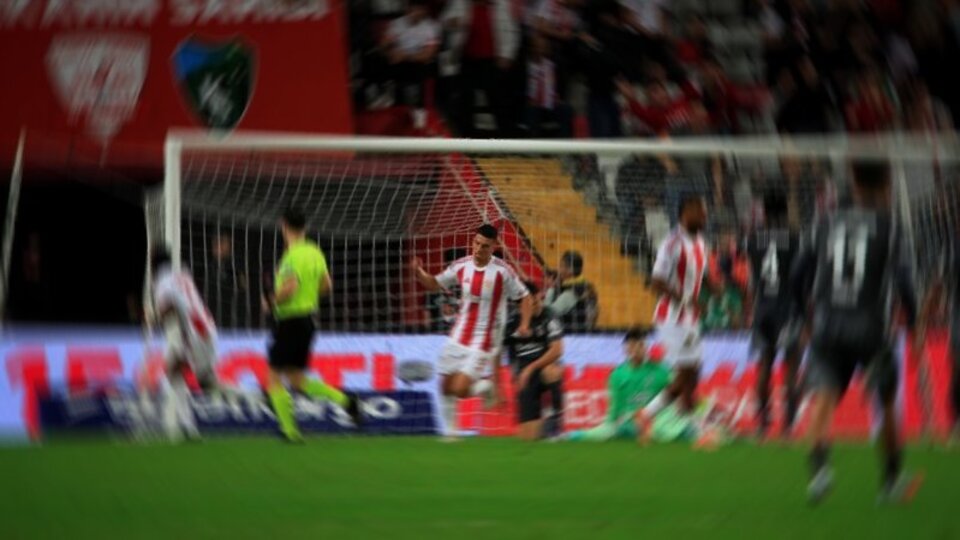 Raporluyken maç izlemeye gitmek işten atılma sebebi sayılmadı