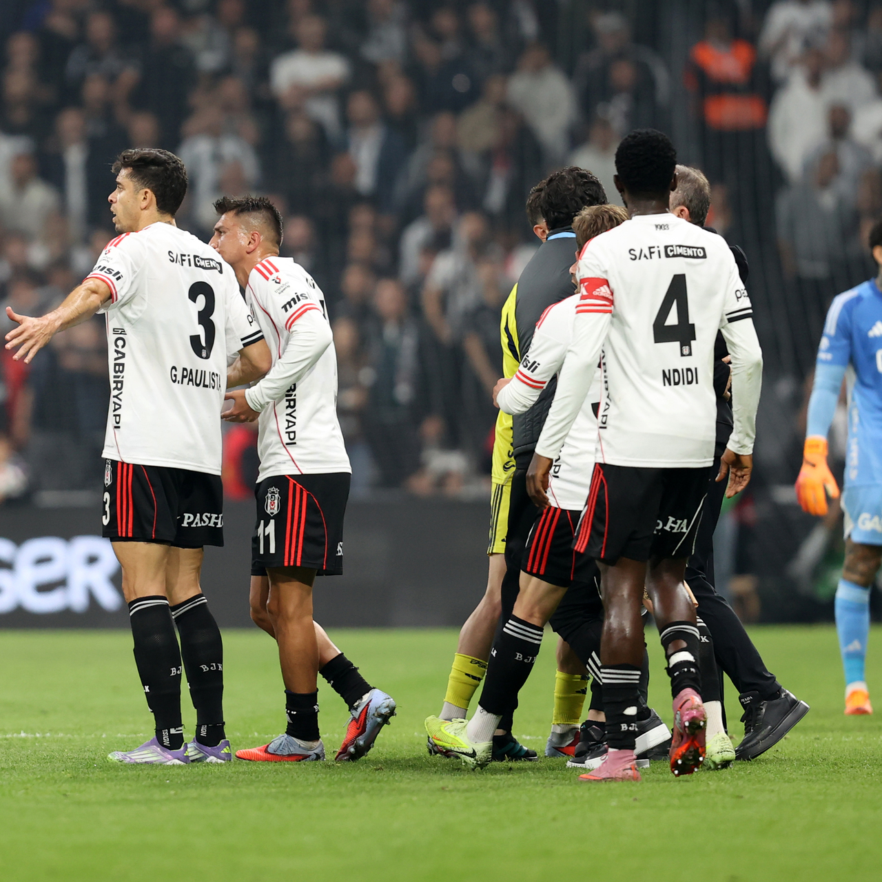 Şampiyonluktan sonra Avrupa’yı da ateşe attı!