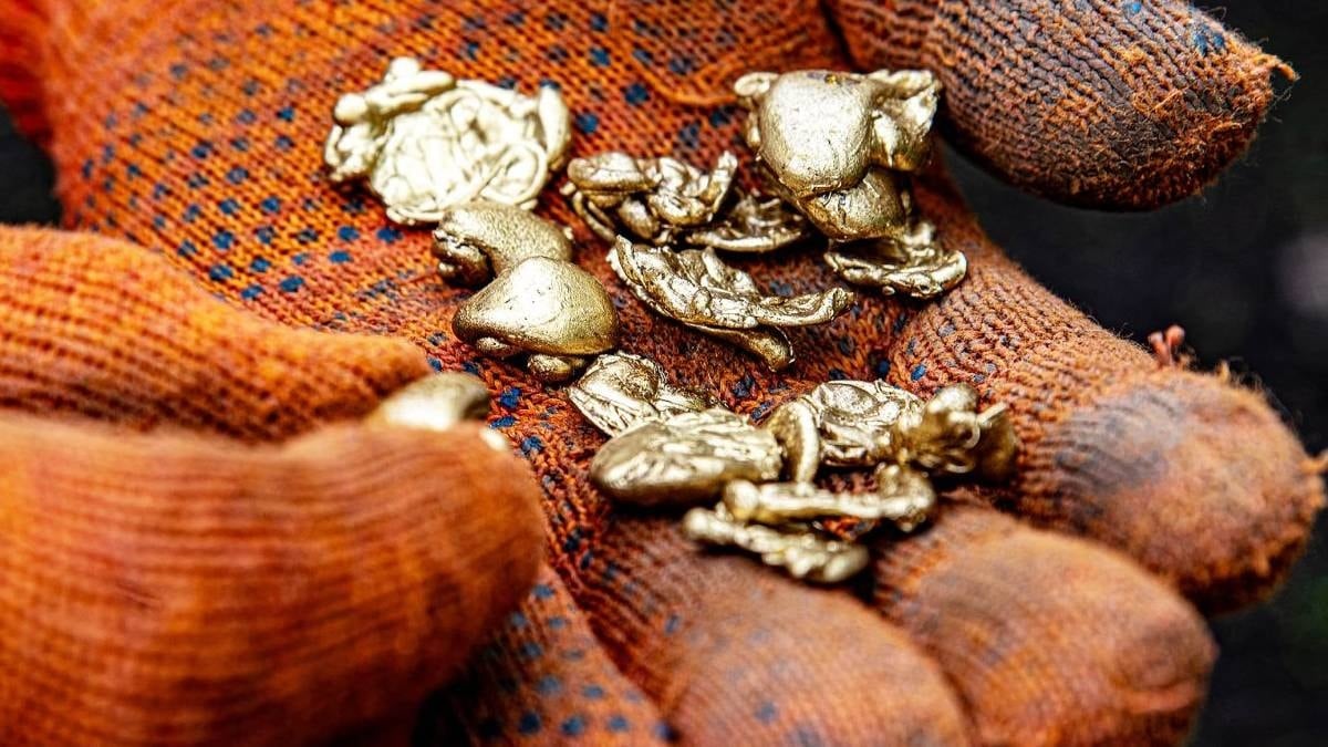 Şimdiye dek görülmemiş yüksek kaliteli altın bulundu: Maden ocağından fışkırdı