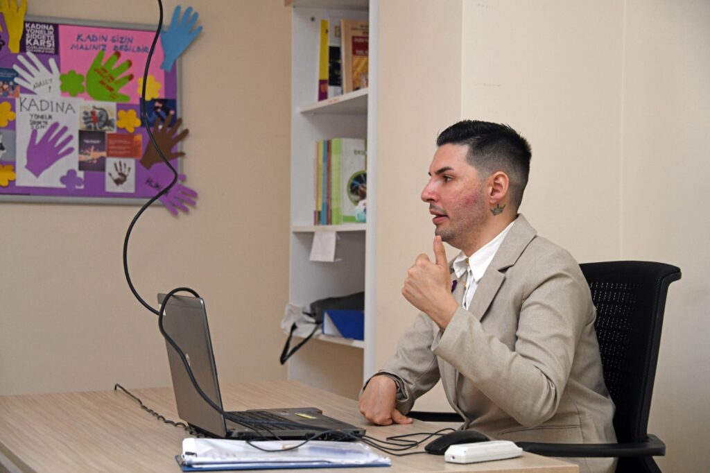 Osmangazi Belediyesi’nden ‘Kadın ve Toplum’ Başlıklı Söyleşi