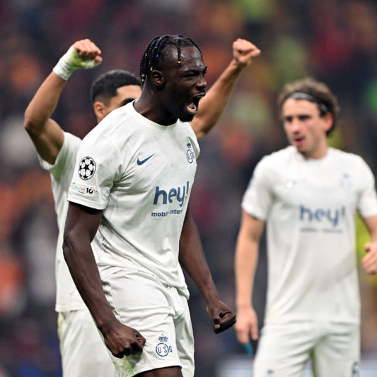 Topu ağlara göndermek benim için çok kolaydı