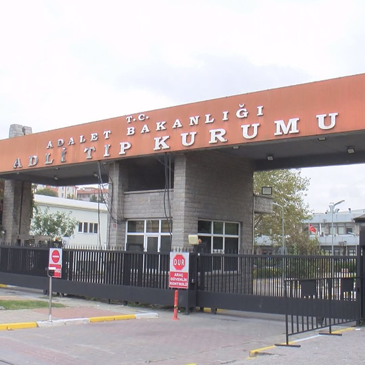 Türkiye’ye saç ekimi ve diş tedavisine gelen İngiliz hayatını kaybetti