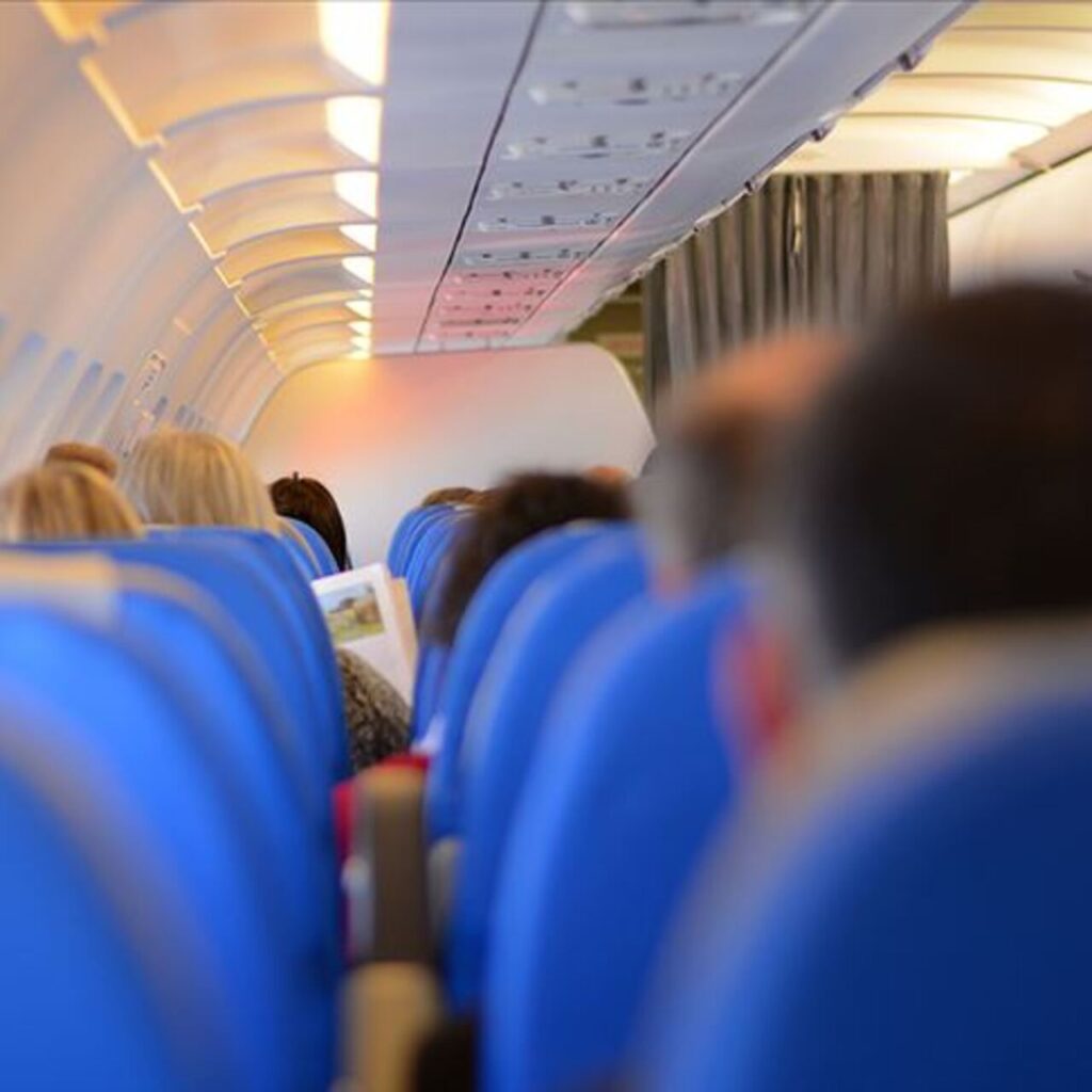 ‘Uçakta bomba var’ dedi, panik yarattı