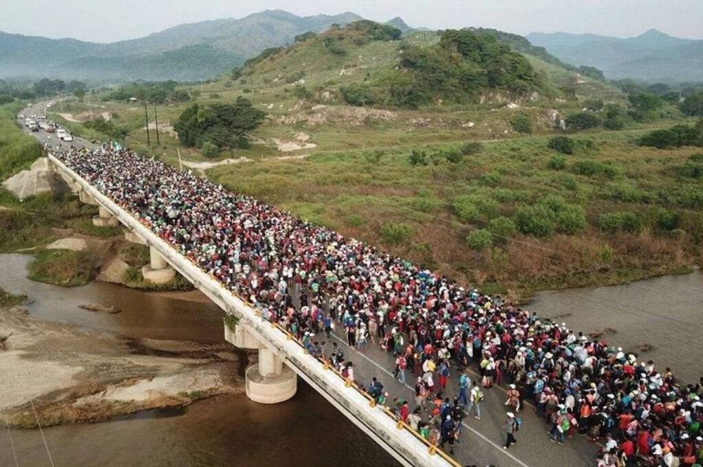 Ülkeye gelmesinler diye sınırda olağanüstü hal ilan edecekler