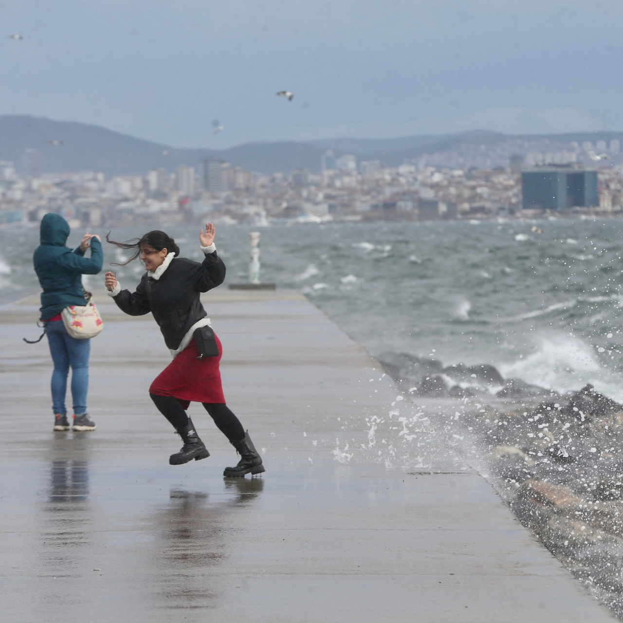 Yağış yok, lodos var