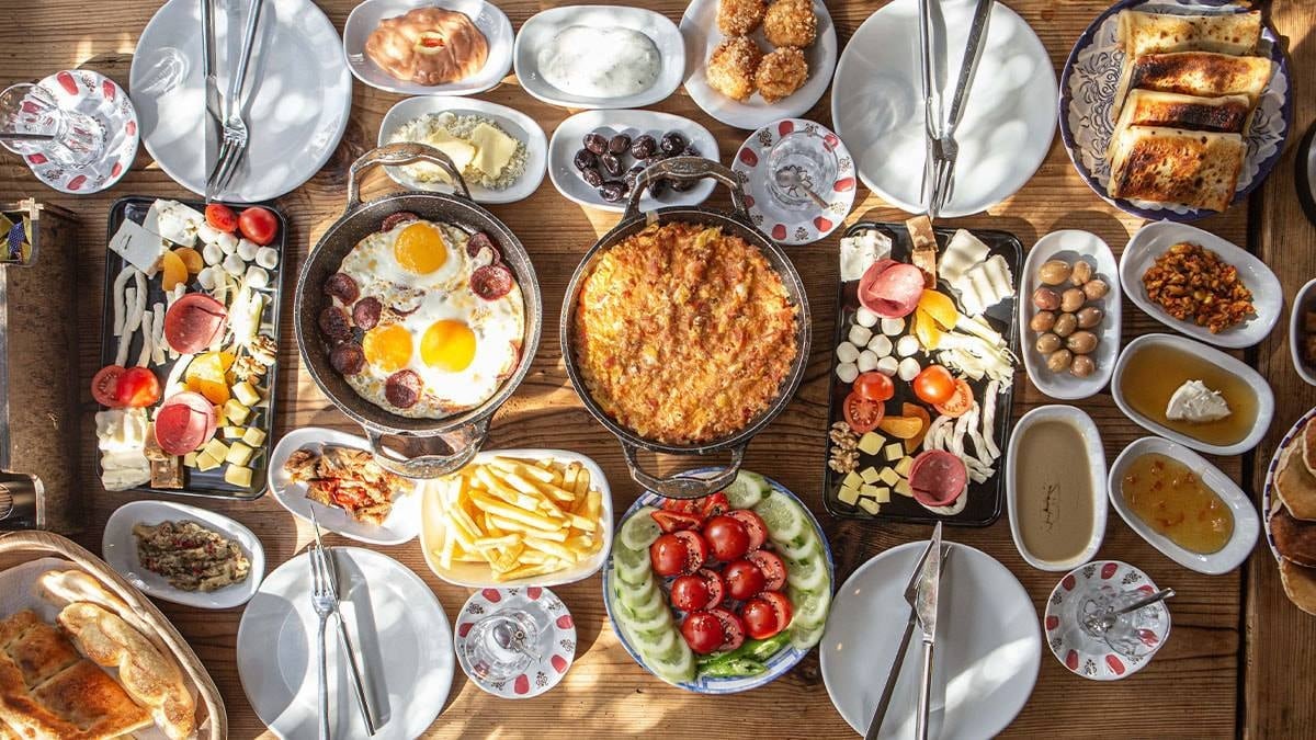 Yemekten sonra bu sorunu yaşayanlar yandı