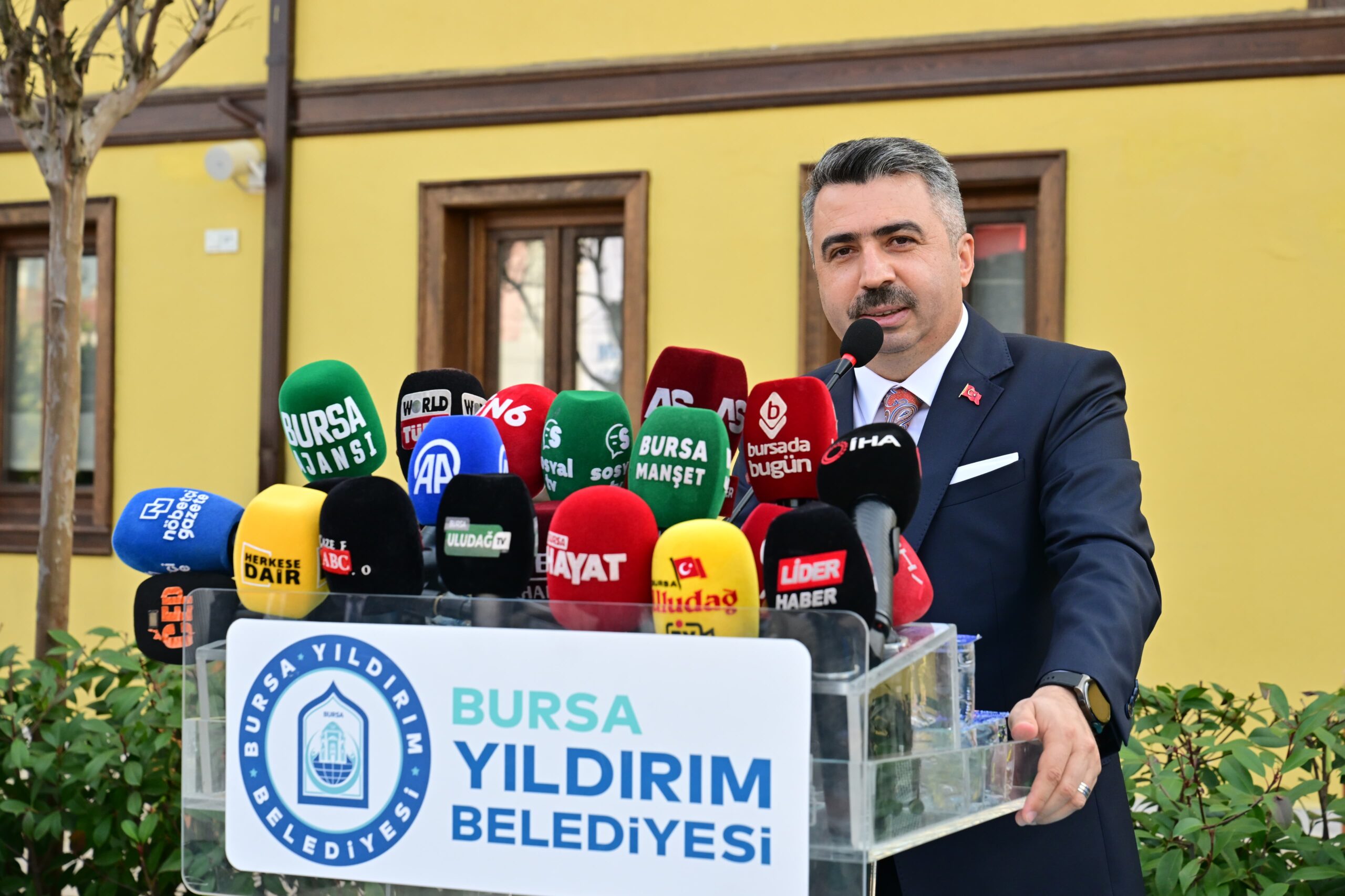 Alev Alatlı Şehir, Düşünce ve Sanat Merkezi Açıldı