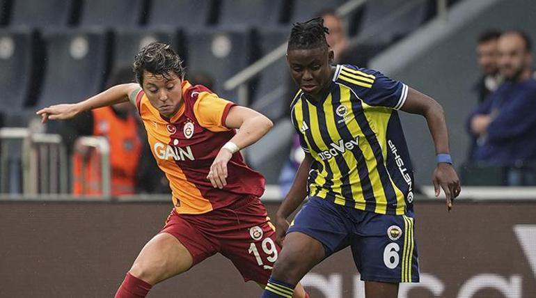 Fenerbahçe, Galatasaray’ı derbide mağlup etti; Kadınlar Süper Ligi’nde liderliği aldı