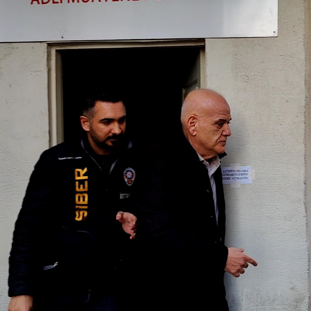 Ahmet Çakar adli kontrol şartı ile serbest bırakıldı!