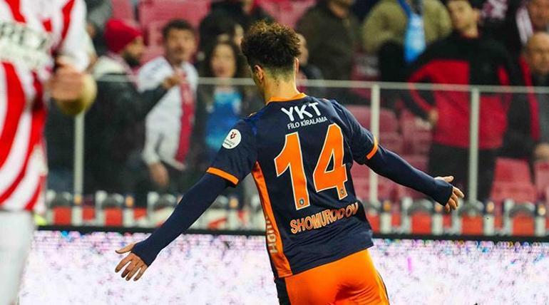 Başakşehir’de Eldor Shomurodov, golleriyle parlıyor