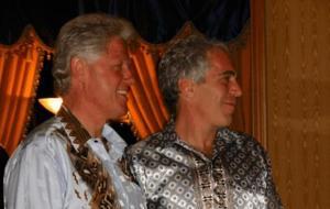 Epstein belgeleri gündemde: Clinton fotoğrafları, Trump iddiası ve “günah keçisi” çıkışı