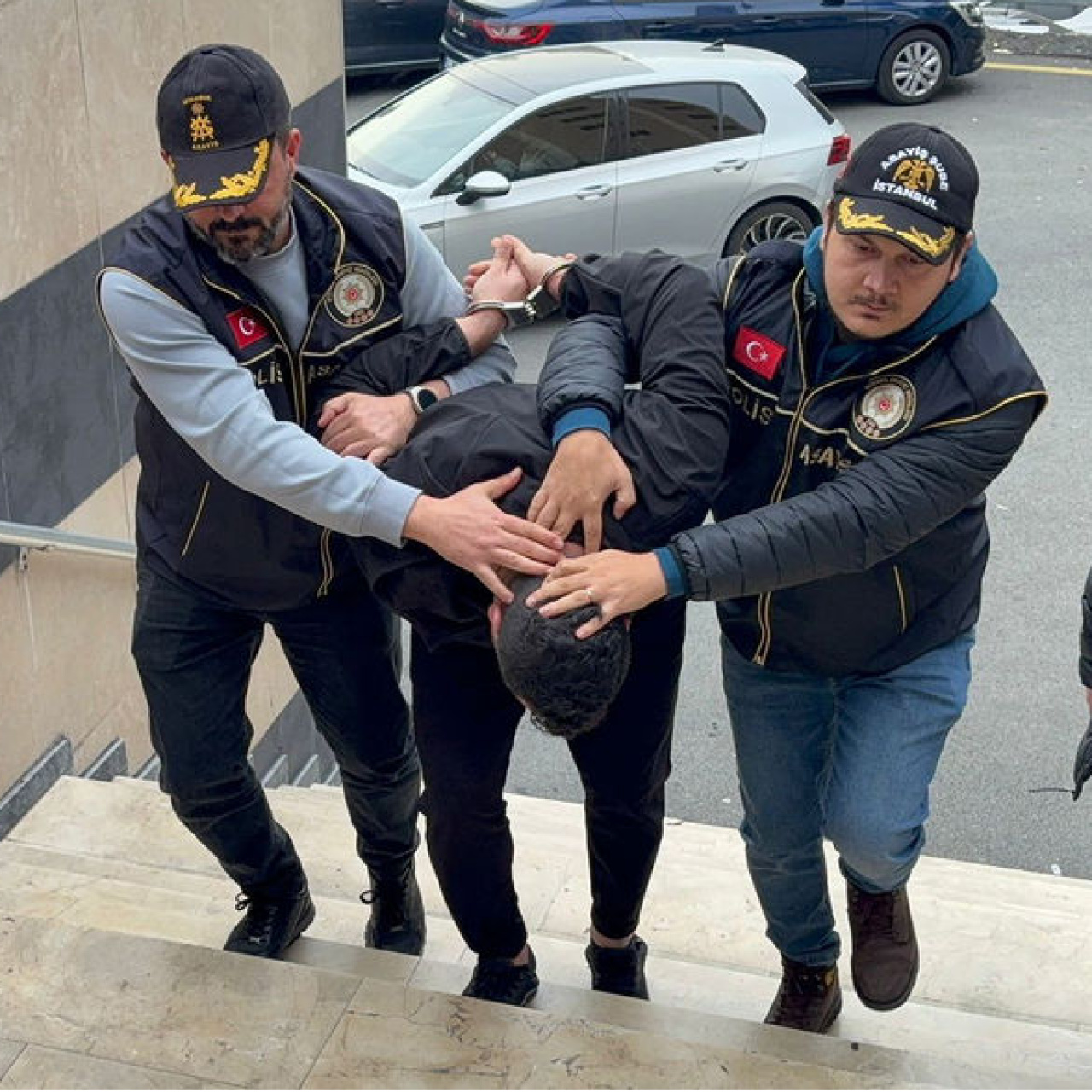 Ankara’da operasyon: 25 gözaltı