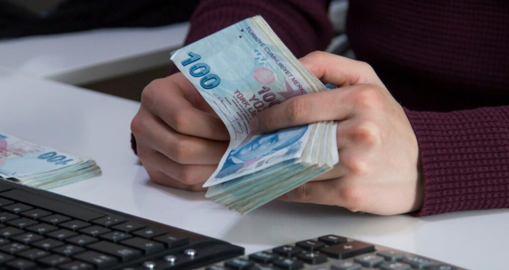 Asgari ücrete zam geldi: Özel sektörde maaşlara nasıl yansıyacak?