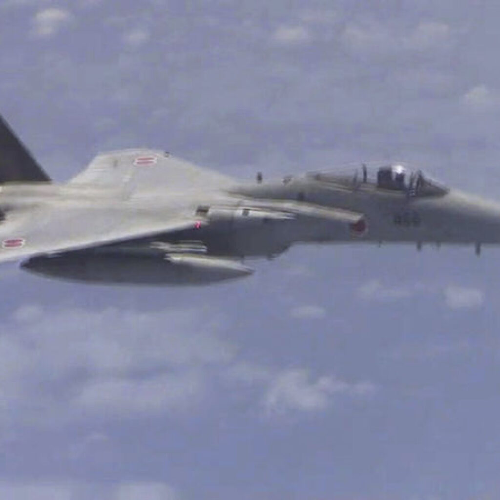 Çin’den Japon uçaklarına radar kilidi