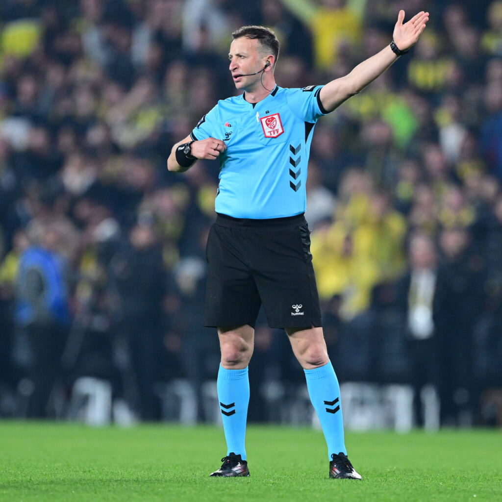 Derbide gol VAR’dan döndü!