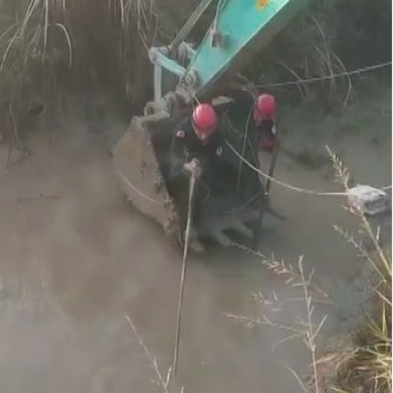 Dereye düşen Muhammed, boğuldu