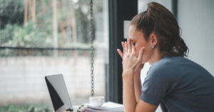 Dijital baş ağrısına karşı 20 dakikada bir kısa mola!