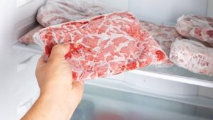 Et dondurucuda kaç ay saklanabilir? Uzmanlar süreyi açıklandı