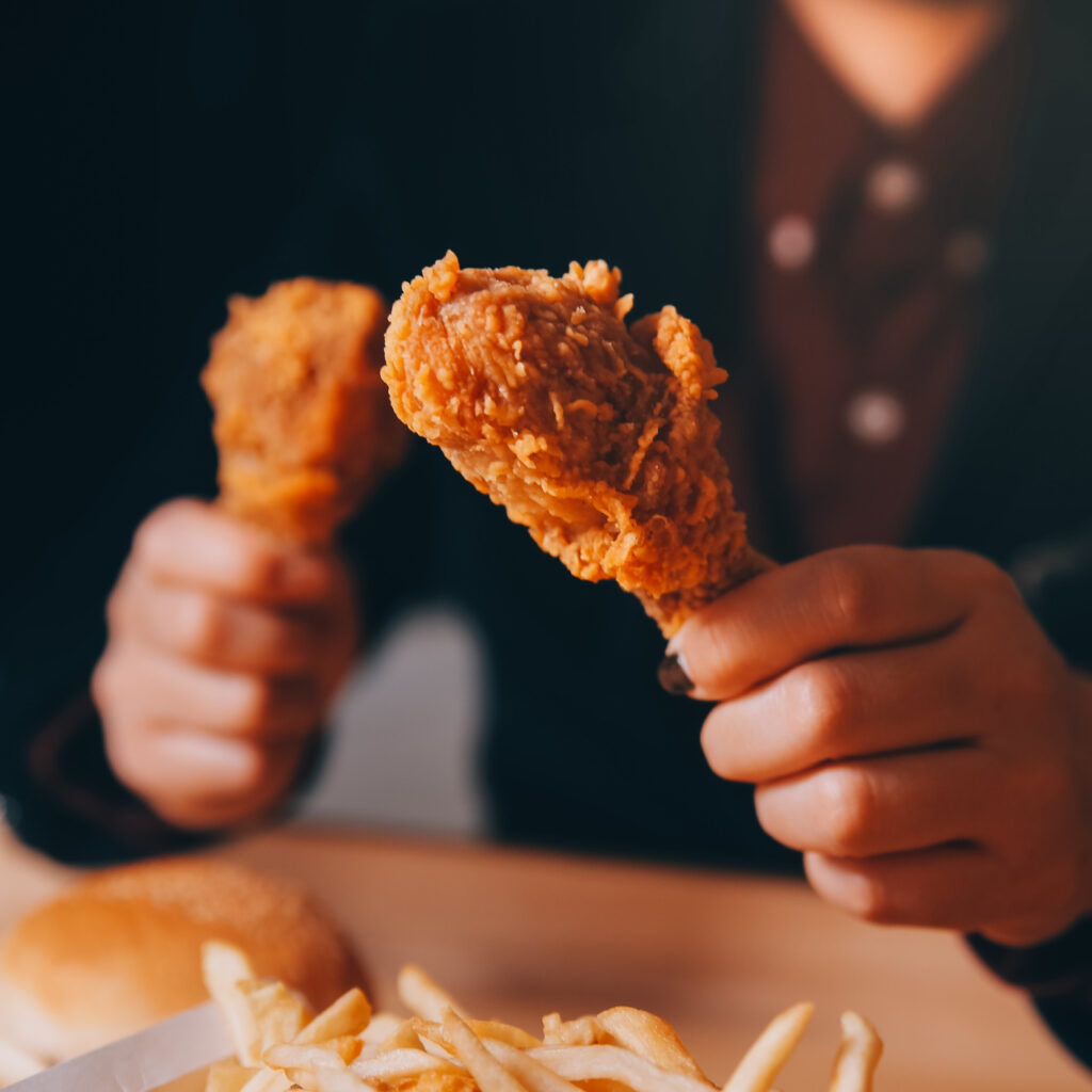 Fast food alarmı! Crohn ve kolit gençlerde artıyor